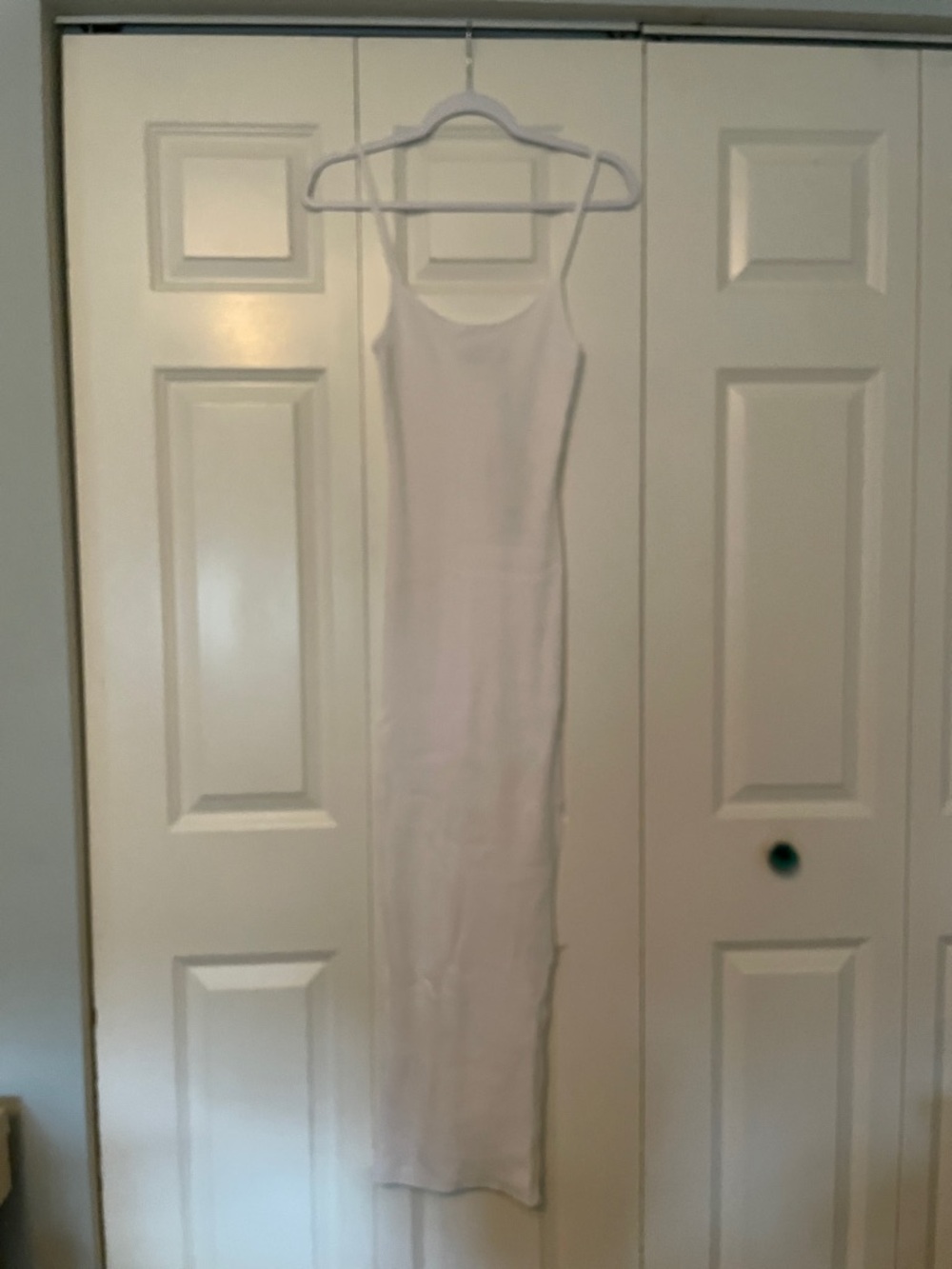 Bec + Bridge:Riviera Split Mid Dress